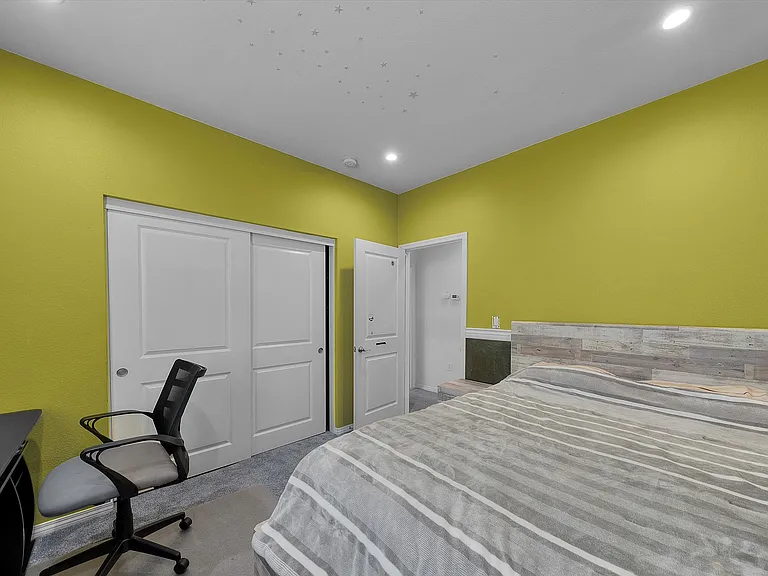2598 Denali Ct — Photo 20