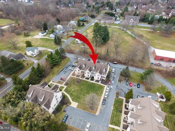 206 Riverbirch Cir #401, Kennett Square, PA 19348