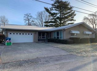 975 Esther St, Huntington, IN 46750