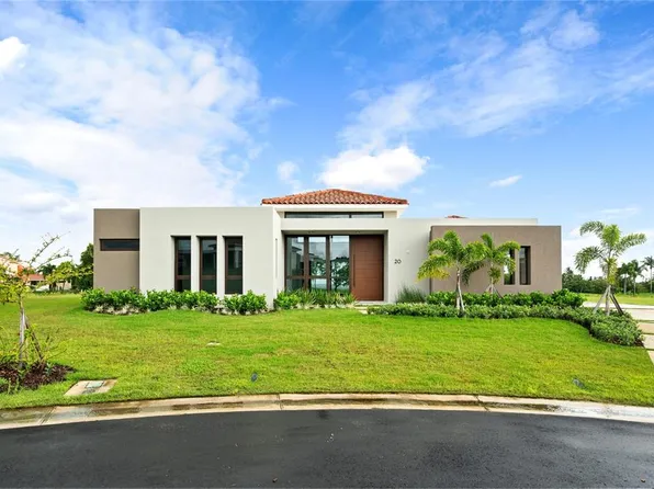 30 Los Lagos, Humacao, PR 00791