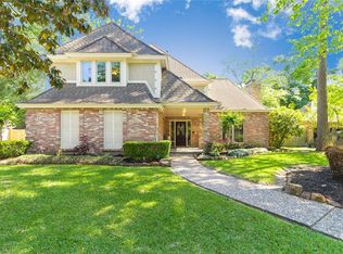 2318 Golden Pond Dr, Kingwood, TX 77345