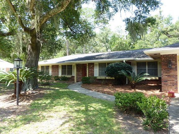 4th image of 942 N Beachview Dr