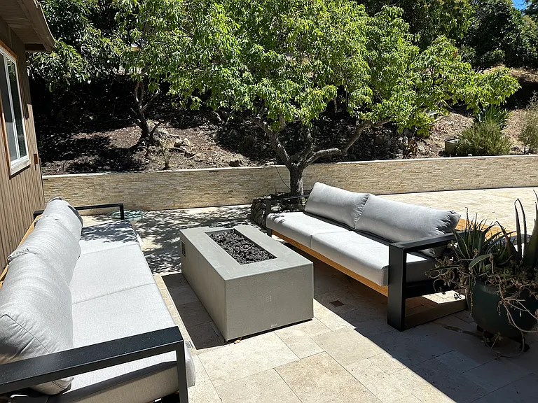 Lakewood Cir — Photo 11