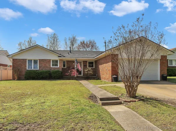 5954 E 24th Pl, Tulsa, OK 74114