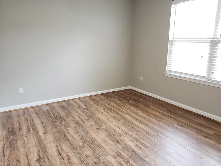 851 Norview Ave #206 — Photo 28
