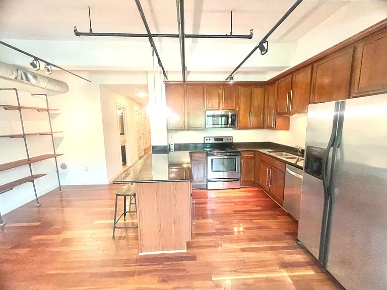 426 Granby St #2B — Photo 20