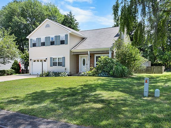 2nd image of 6179 Preston Ct