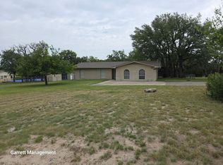 1401 Sheppard Ln, Lampasas, TX 76550