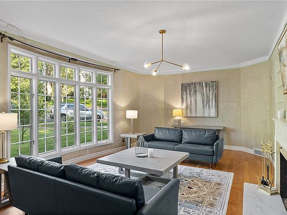 4th image of 1145 N 32nd St