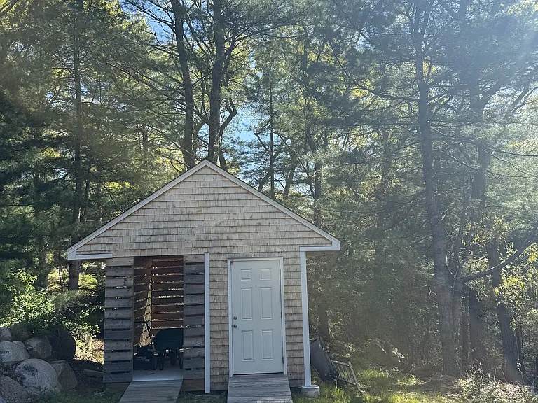 49 Arbutus Trl — Photo 36
