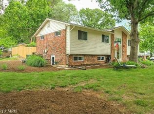 8132 Edmonton Ct, Springfield, VA 22152