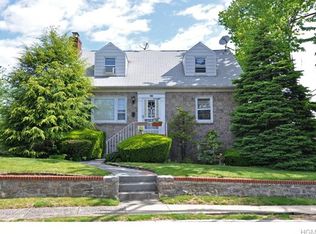 37 Hunts Bridge Rd, Yonkers, NY 10704