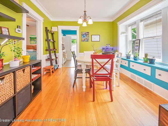 5th image of 408 N Magnolia Ave