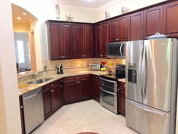 3rd image of 95069 San Remo Dr Unit 1C