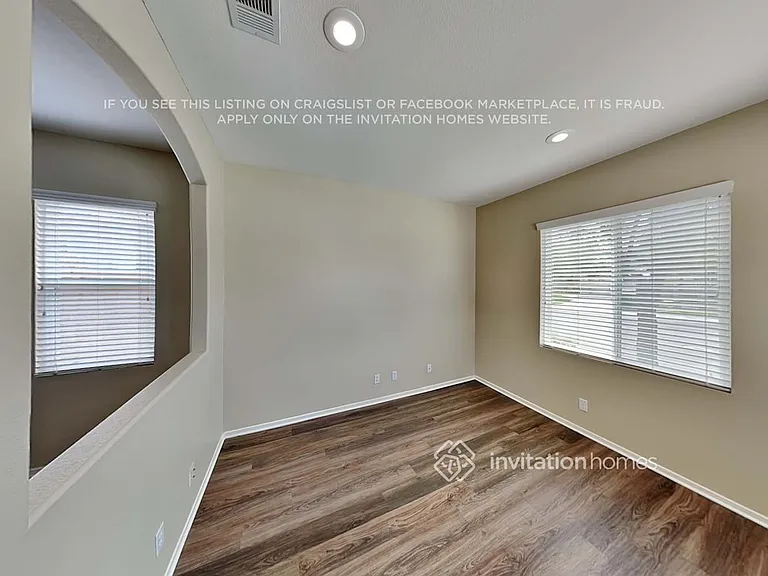 30824 Medinah Way — Photo 12