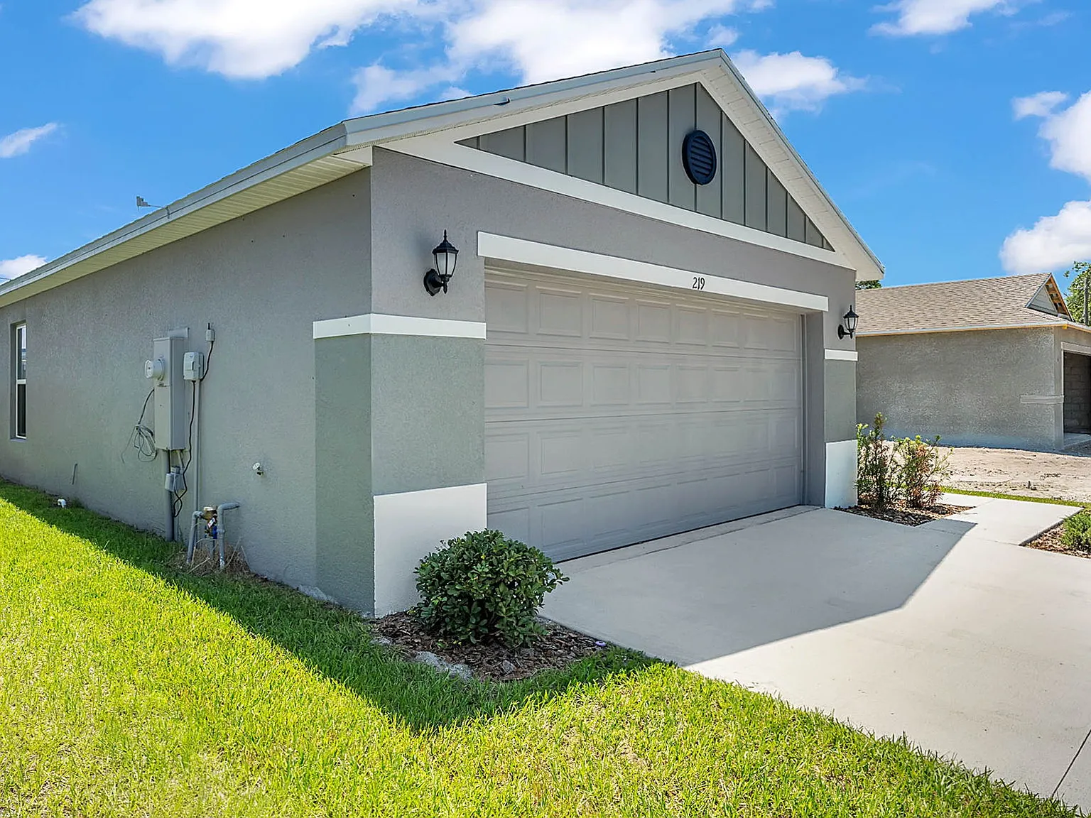 4 bed, 1637 sqft, $1,900 — Photo 3