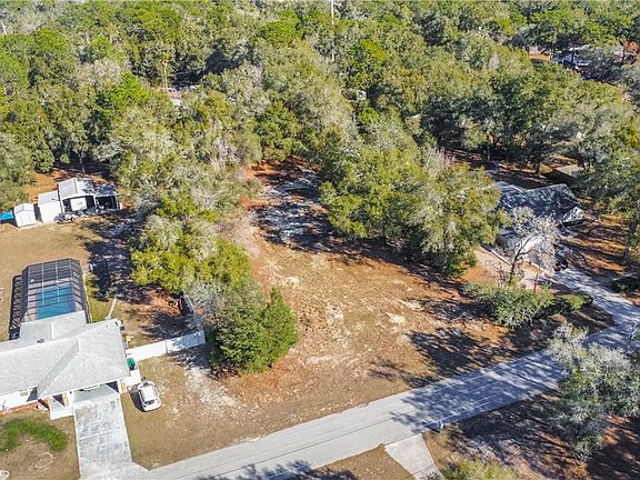 2nd image of 5595 E Arthur St