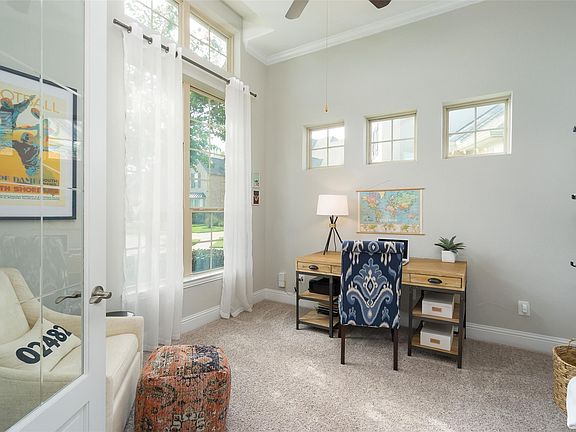 5th image of 1660 Longwood Glen Ln