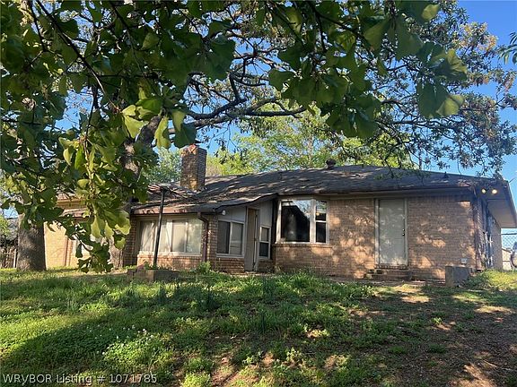 2nd image of 8 Azure Hills Dr
