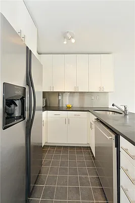 Sold by Kian Realty | media 5