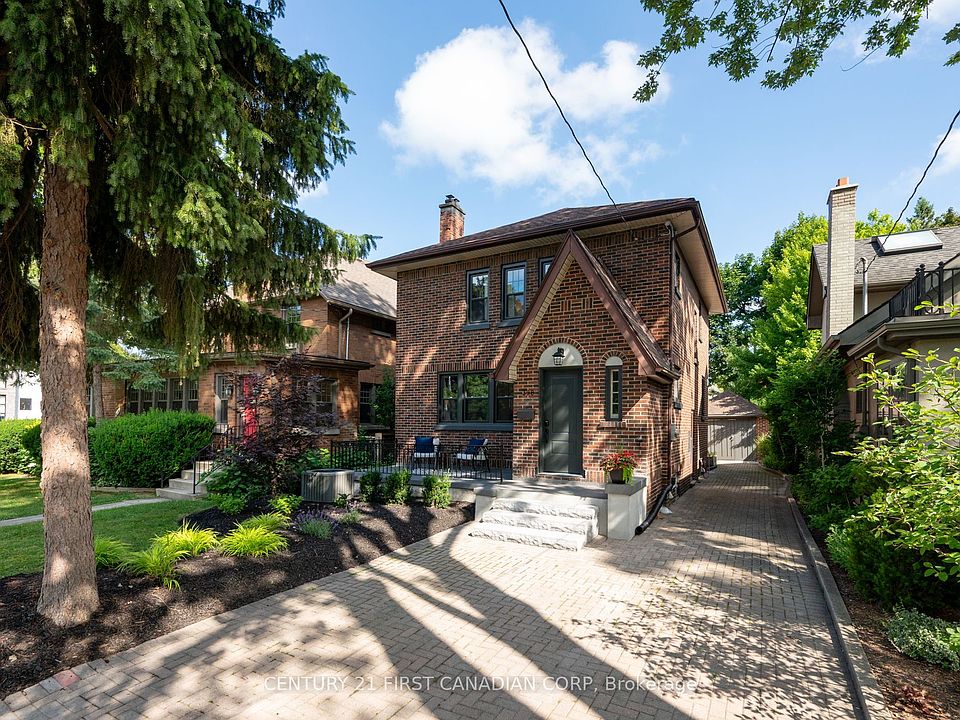1st image of 398 Victoria St