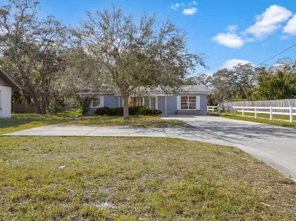 1538 Stewart Ave, Melbourne, FL 32935