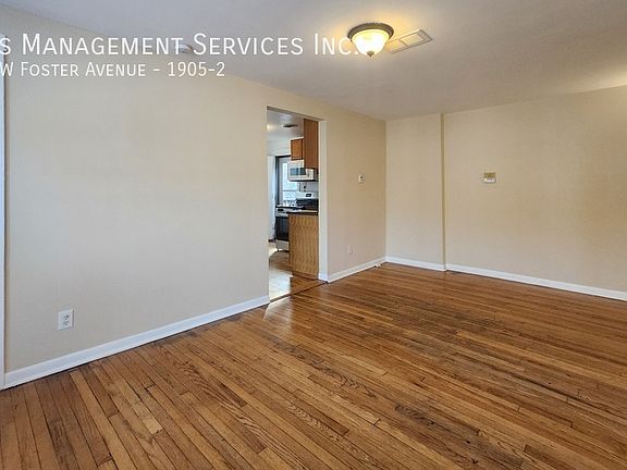 5th image of 1905 W Foster Ave #2