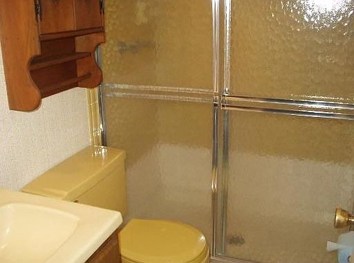 Has a Full Master Bathroom