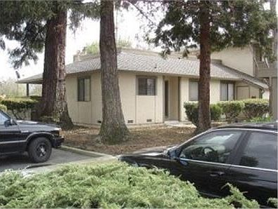1st image of 1021 N Abbott Ave