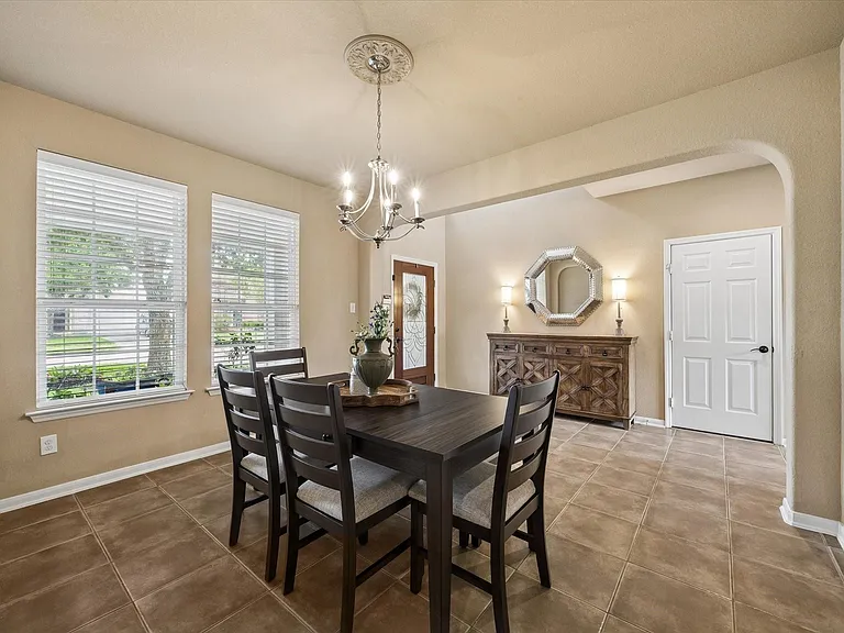 6102 Timbermoss Ct — Photo 4