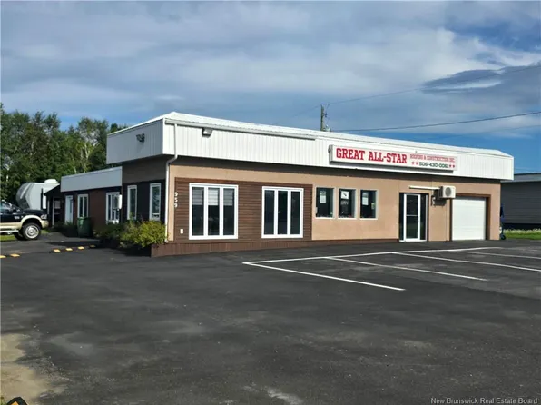 959 Principale, Beresford, NB E8K 1M7
