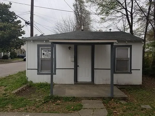 668 Philadelphia St #COOPER YOUNG