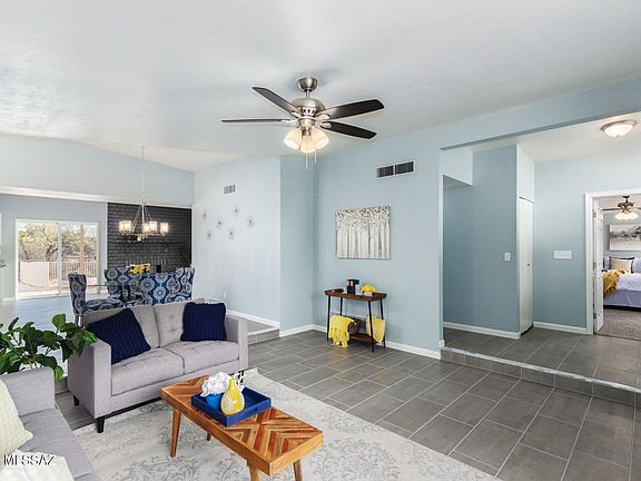 5th image of 7762 N Camino De Maximillian