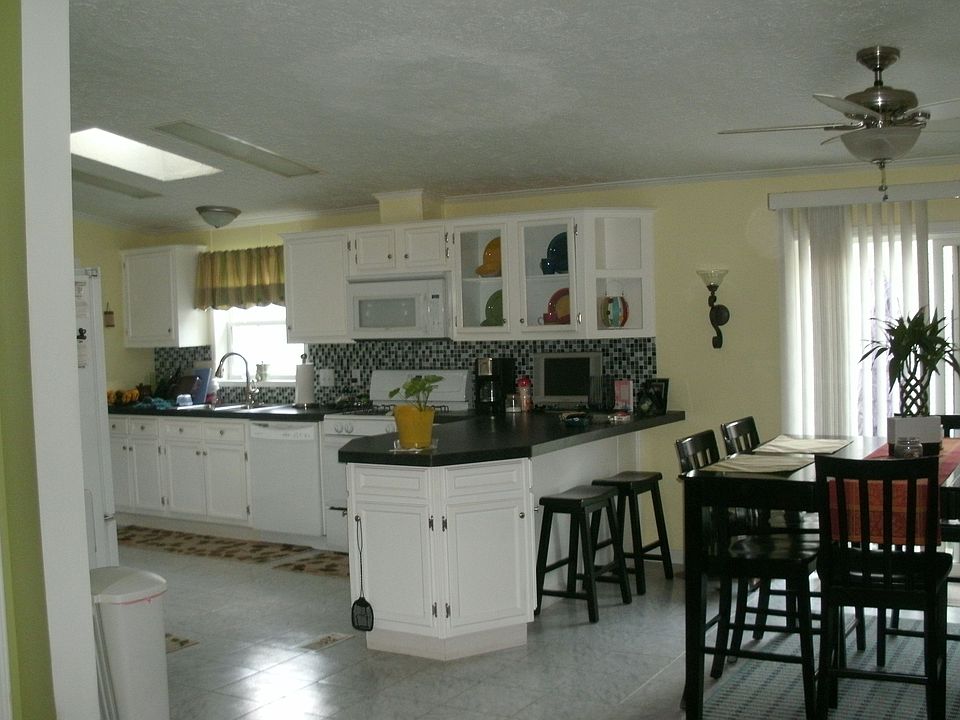 spacious kitchen