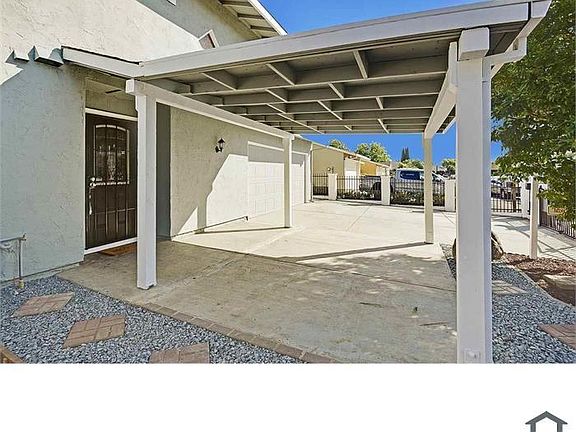 3rd image of 3281 Lantern Way