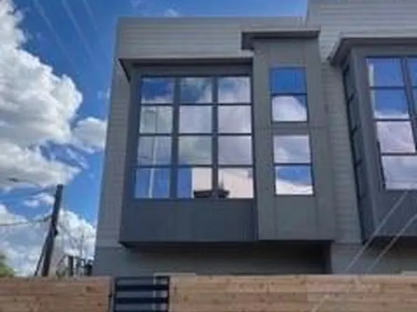 1045 Bonner St, Houston, TX 77007