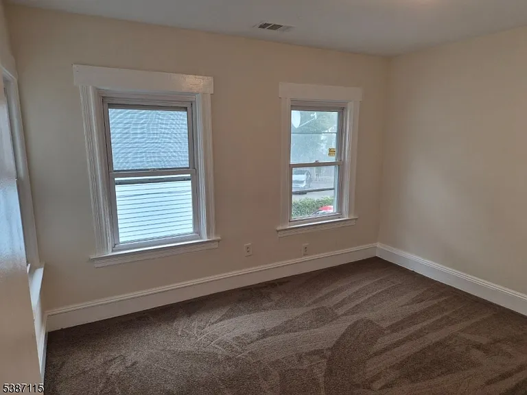 510 E 7th St #2 — Photo 5
