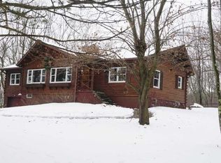 27 Homan Rd, Stanfordville, NY 12581