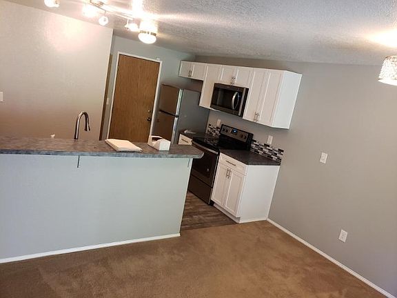 5th image of 4216 155th St SW