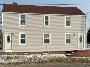 1522 W Stanley Rd, Mount Morris, MI 48458