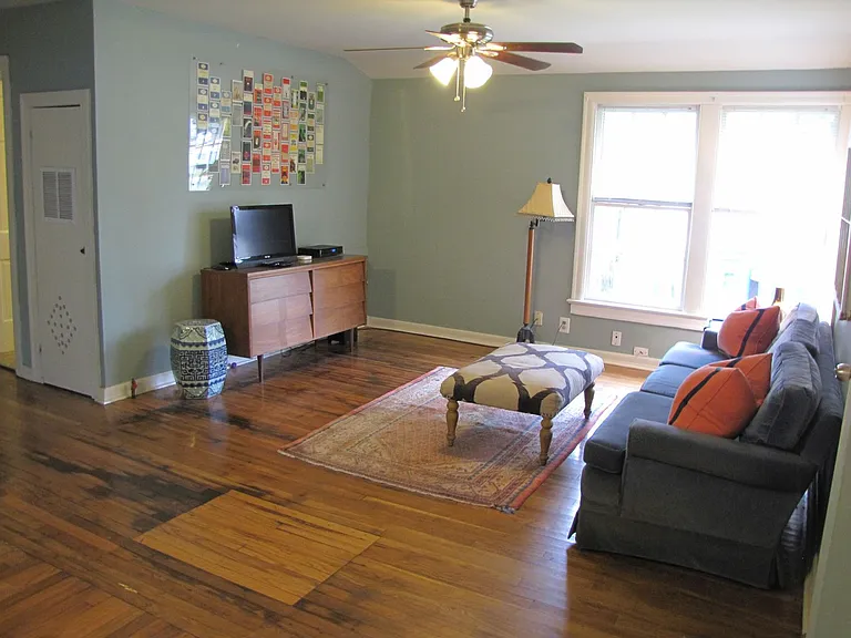 703 Upson St — Photo 4