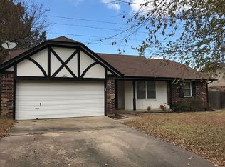 124 W Roanoke St, Broken Arrow, OK 74011