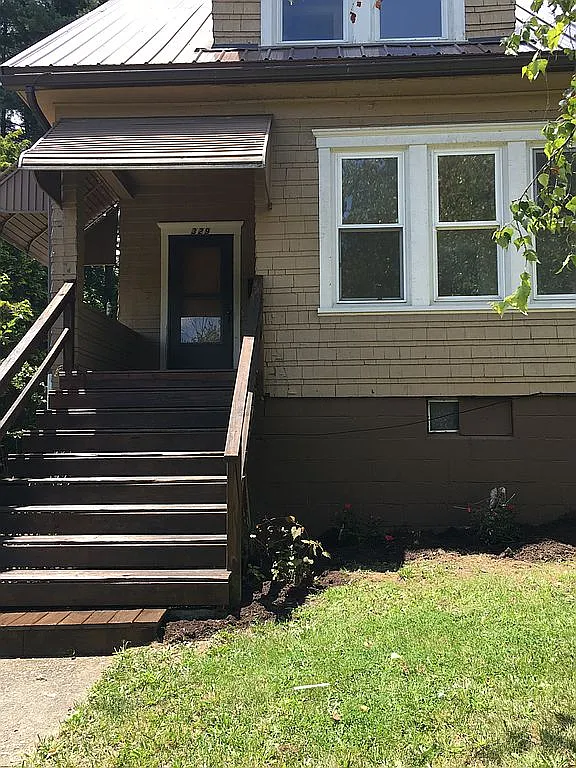 329 Shelton Ave photo 1