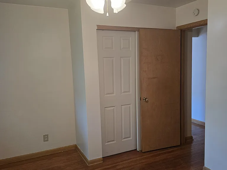 1707 Thomas Ave W #4 — Photo 13
