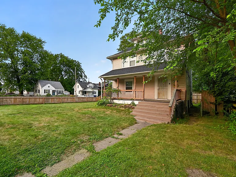 3726 Homewood Ave — Photo 7