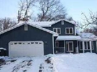 11848 Dogwood St NW, Coon Rapids, MN 55448