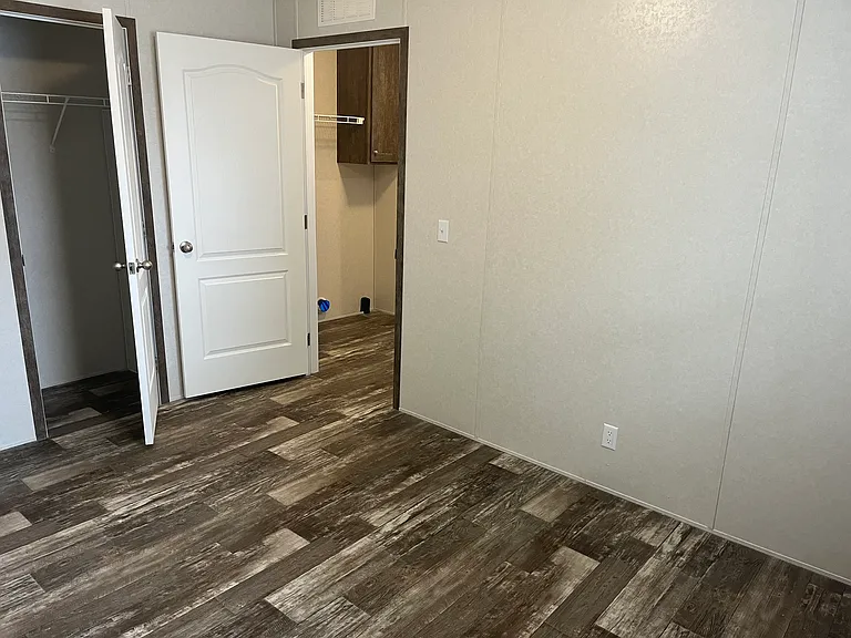 6610 Lear Nagle Rd #13 — Photo 11