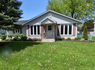 476 E Altgeld Ave, Glendale Heights, IL 60139