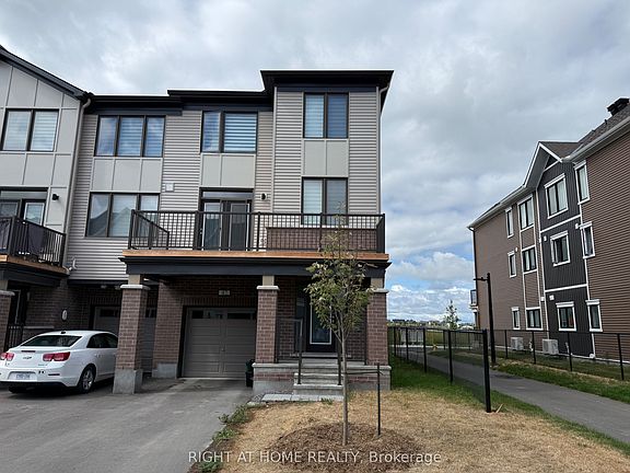 2nd image of 42 Stitch Mews