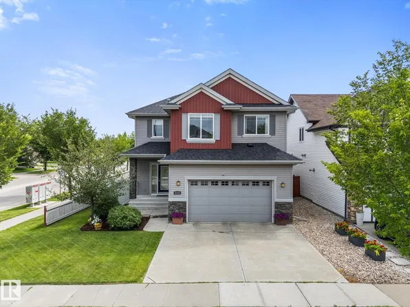 5749 56a St, Beaumont, AB T4X 0G1